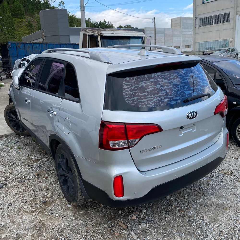 Peças Kia Sorento EX2 G25 2.4 16v Gasolina 174cv 2015 1