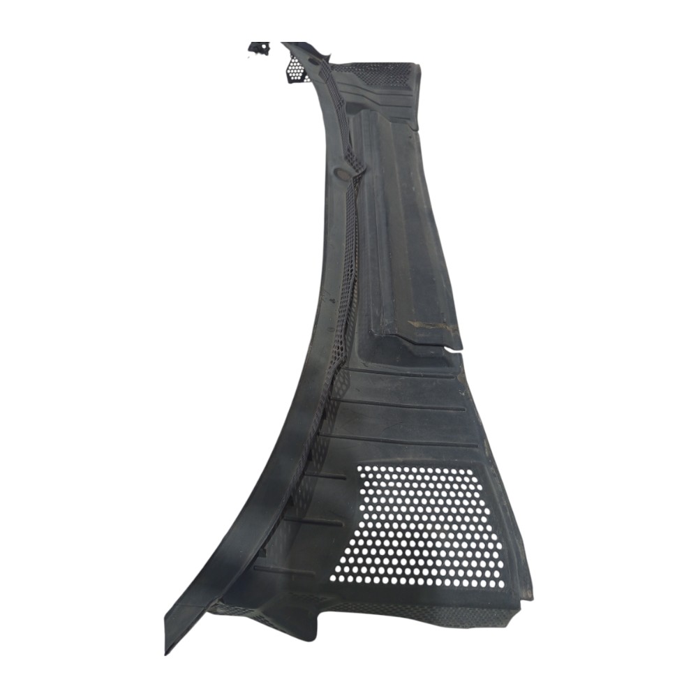 Grade Churrasqueira Para-brisa Gm Vectra 1997 A 2000 2