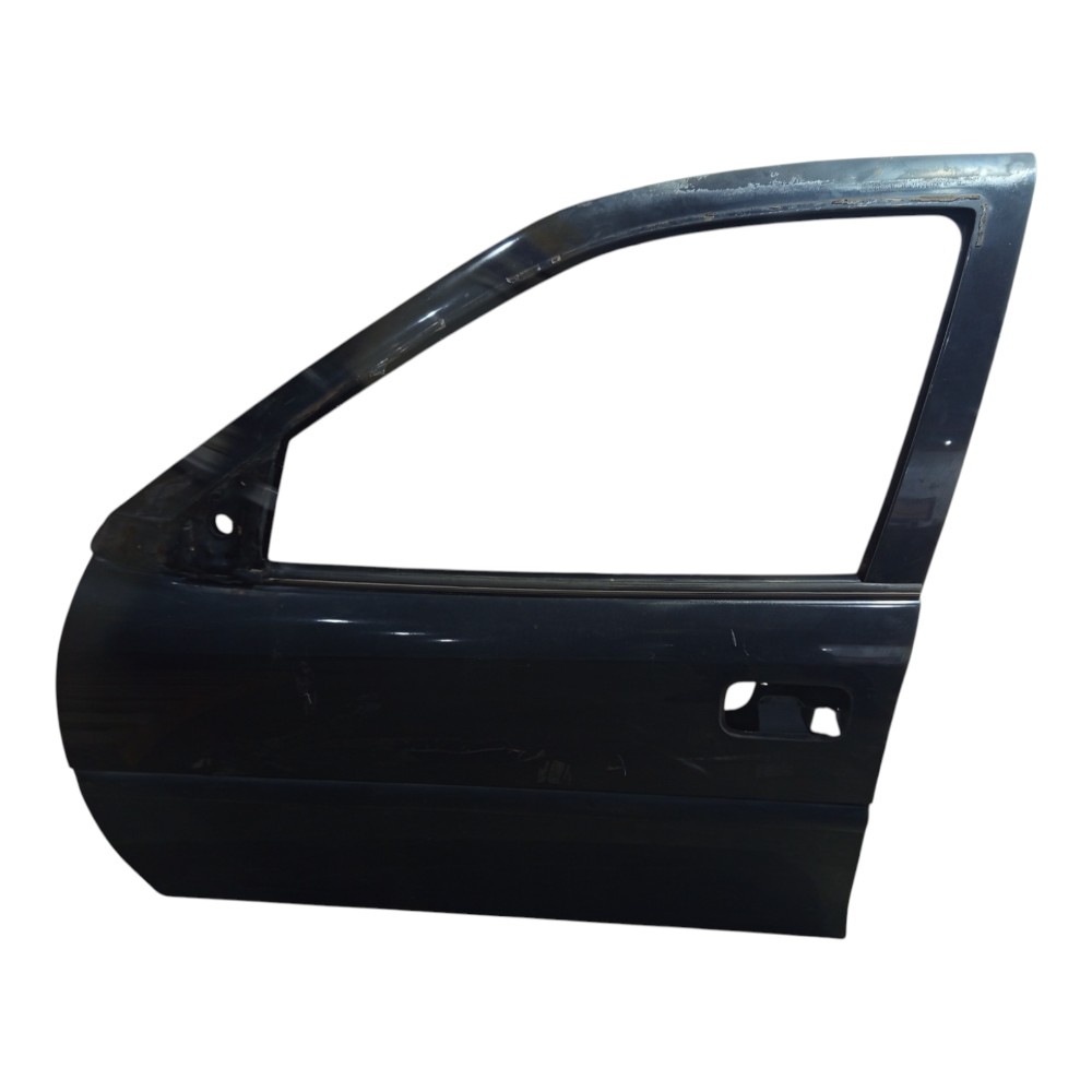 Porta Dianteira Esquerda Gm Chevrolet Vectra 1996 A 2005 Dianteira Esquerdo 3