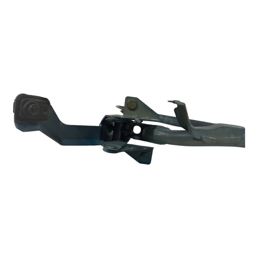 Dobradiça Esquerda Tampa Traseira Fiat Siena 1996 A 2000 3