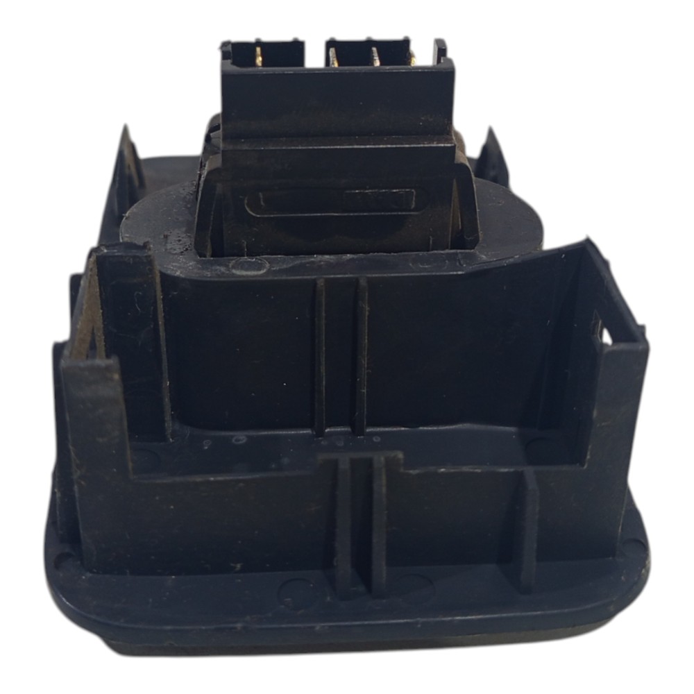 Moldura Botão Desembaçador Renault Clio 2002 2003 04 A 2012 4