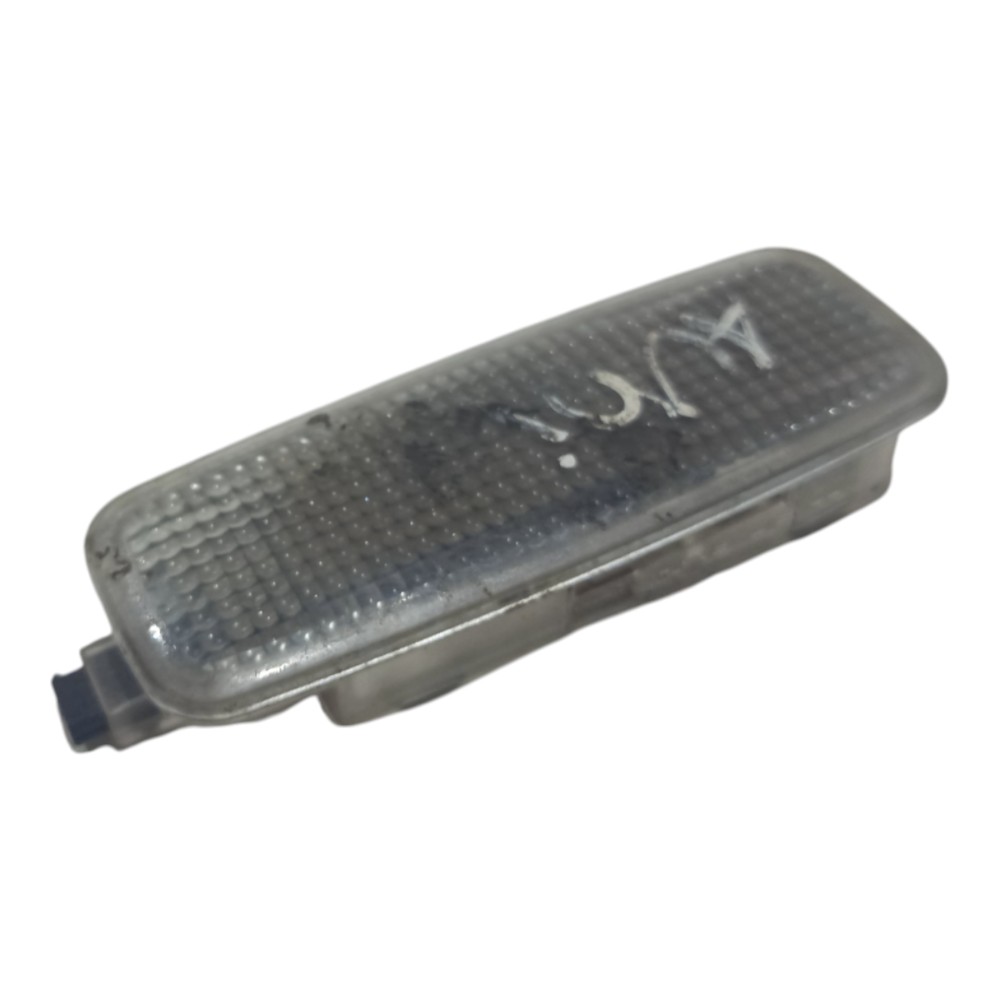 Luz Interna Teto Cortesia Quebra Sol Audi A3 A4 2004 A 2008 2
