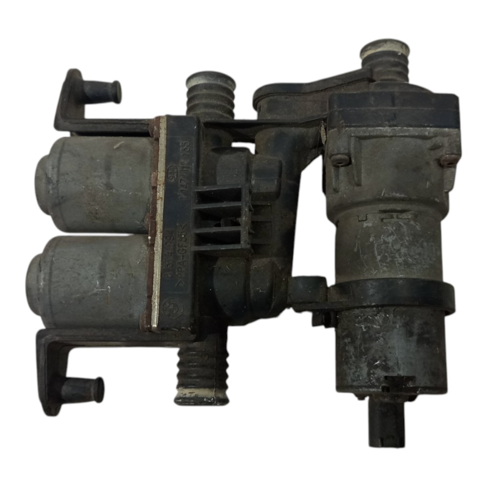 Válvula Bomba Agua Bmw 540i 4.4 8v 1997 1998 1999 A 2002 Preto 5
