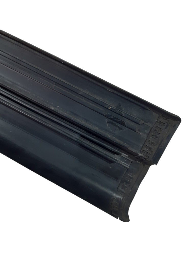 Soleira Dianteira Direita Mercedes C280 1994 1995 A 2000 5