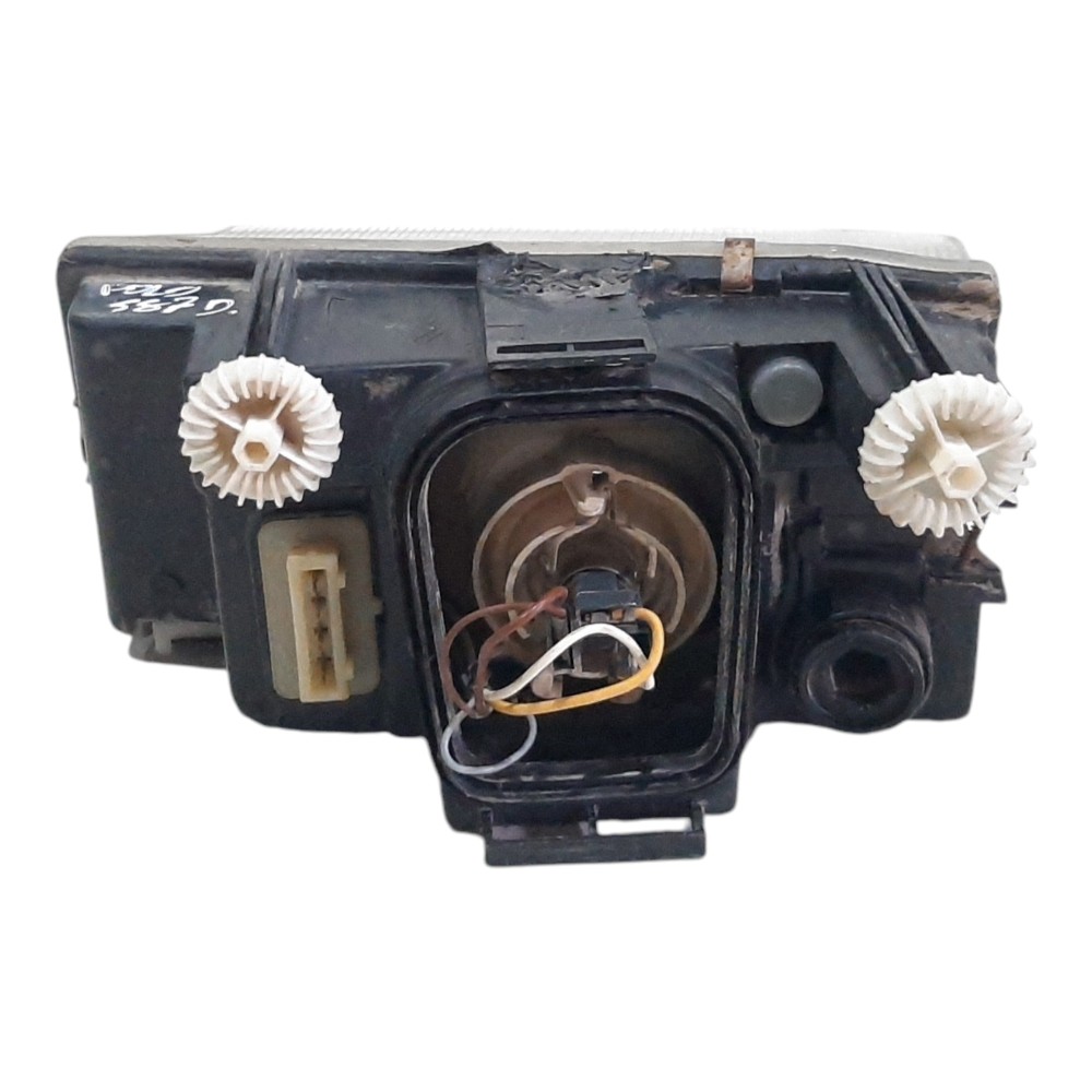 Farol Lado Direito C/avaria Volkswagen Van Polo 1997 A 2002 1