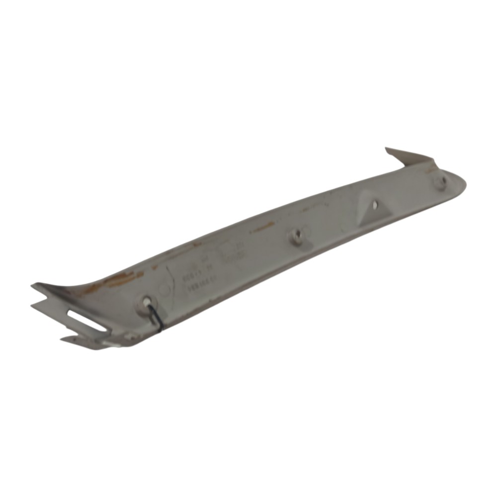 Moldura Direita Tampa Traseira Gm Astra 1994 1995 A 1997 6