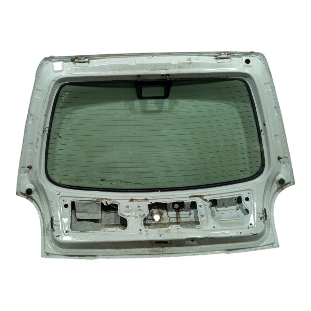 Tampa Traseira Porta Mala Gm Chevrolet Corsa 1994 A 1999 7