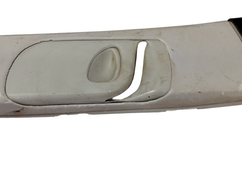 Moldura Coluna Central Le Chevrolet Vectra 1996 1997 A 2005 6