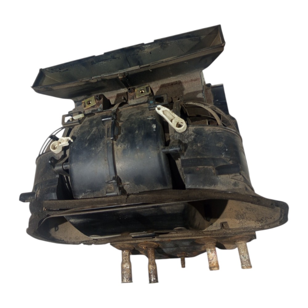 Caixa Evaporadora Ar Cond Ford Fiesta 1.0 8v Zetec 2003 A 05 6