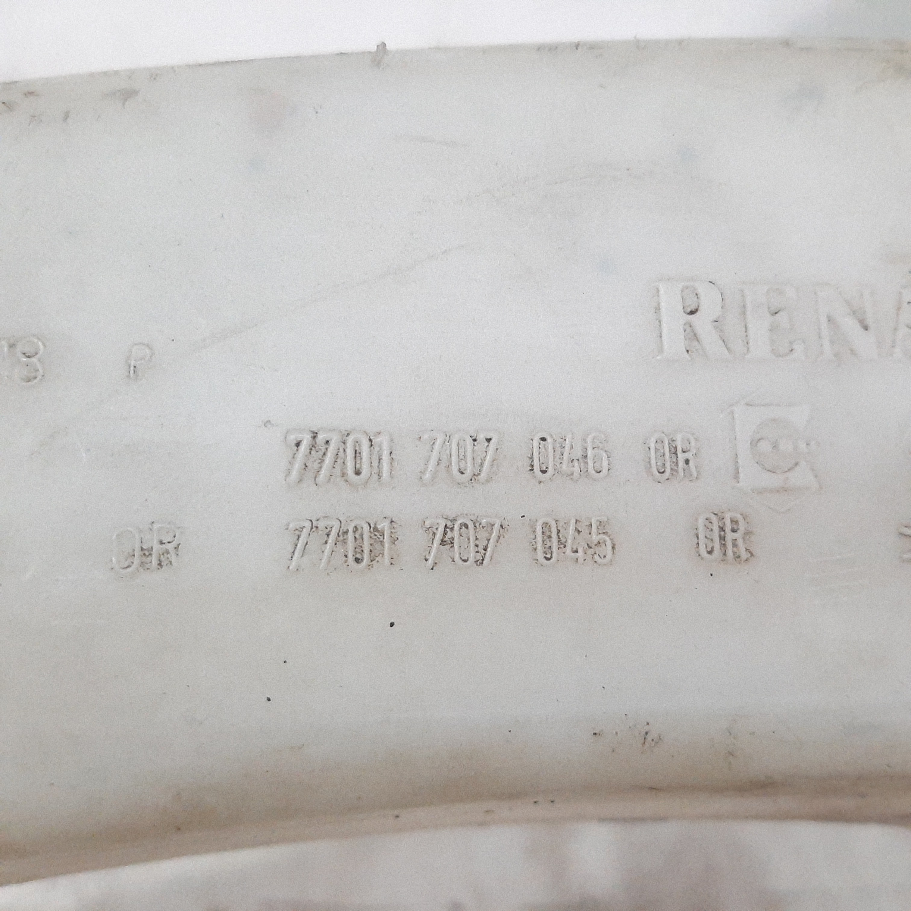 Reservatorio Agua Parabrisa Renault Megane 1998 1999 2001 7