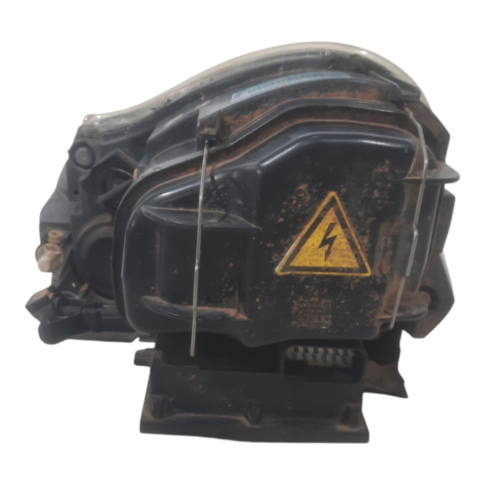 Farol Direito Porsche Cayenne 4.5 V8 2003 A 2006 Avaria Direito/passageiro 8