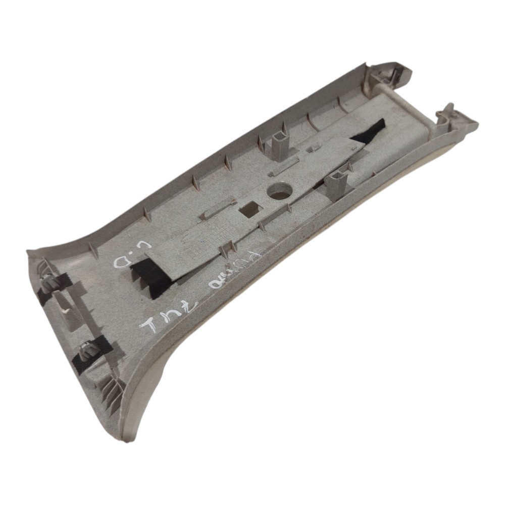 Moldura Coluna Central Direita Fiat Punto 2009 A 2015 5
