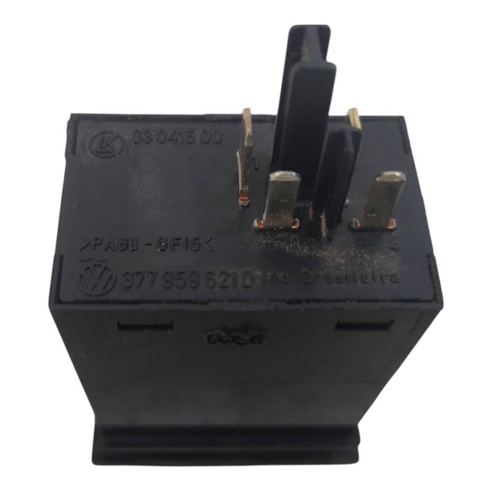Comando Botão Desembaçador Vw Gol Parati G3 1999 2000 A 2005 7