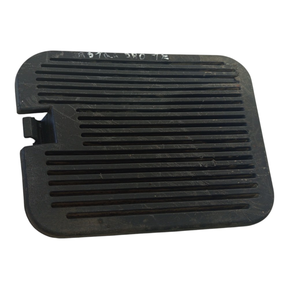 Acabamento Difusor Esquerdo Porta Malas Gm Astra 1995 A 1997