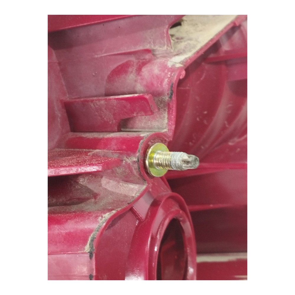Lanterna traseira esquerda Peugeot 307 2002 A 2006 5