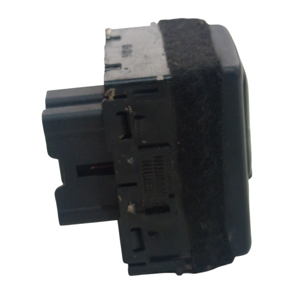 Comando Botão Retrovisor Elétrico Nissan Livina 2008 A 2015 6