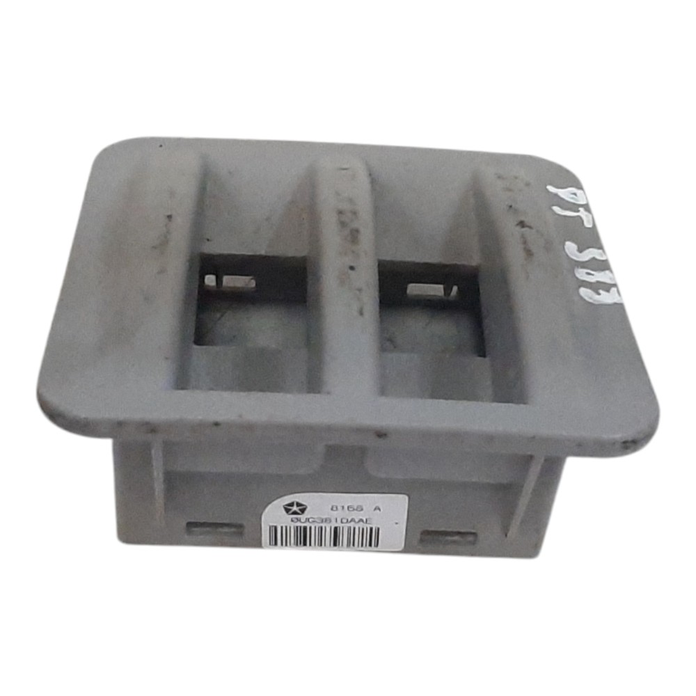 Moldura Comando Central Vidro Traseiro Pt Cruiser 01 A 2010 2