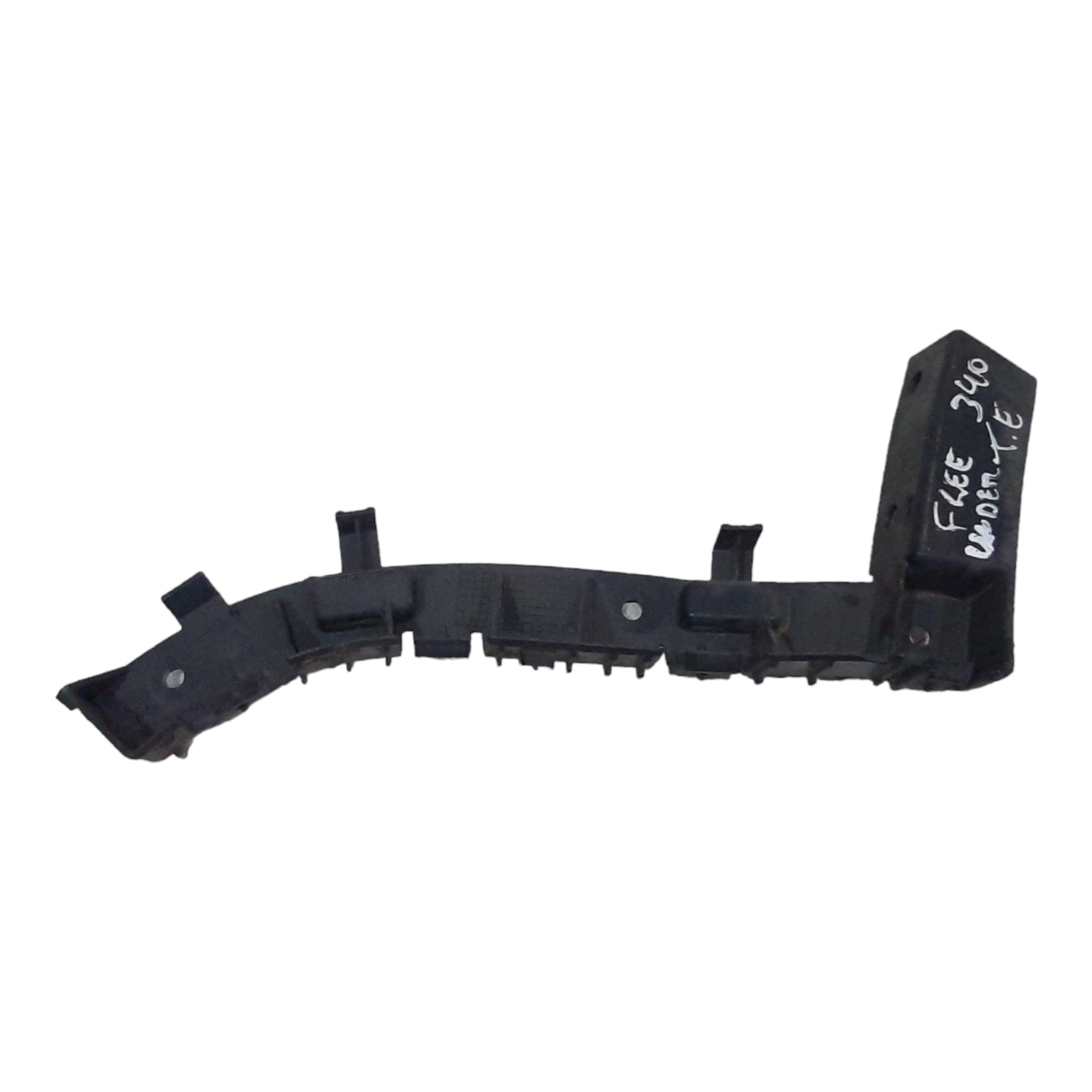 Guia Parachoque Traseiro Esquerdo Freelander 2007 A 2012 1