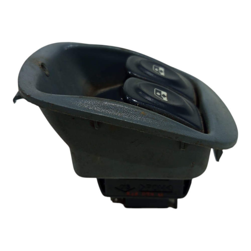 Botao Dianteiro Esquerdo Fiat Palio 1996 1997 1998 A 2000 3