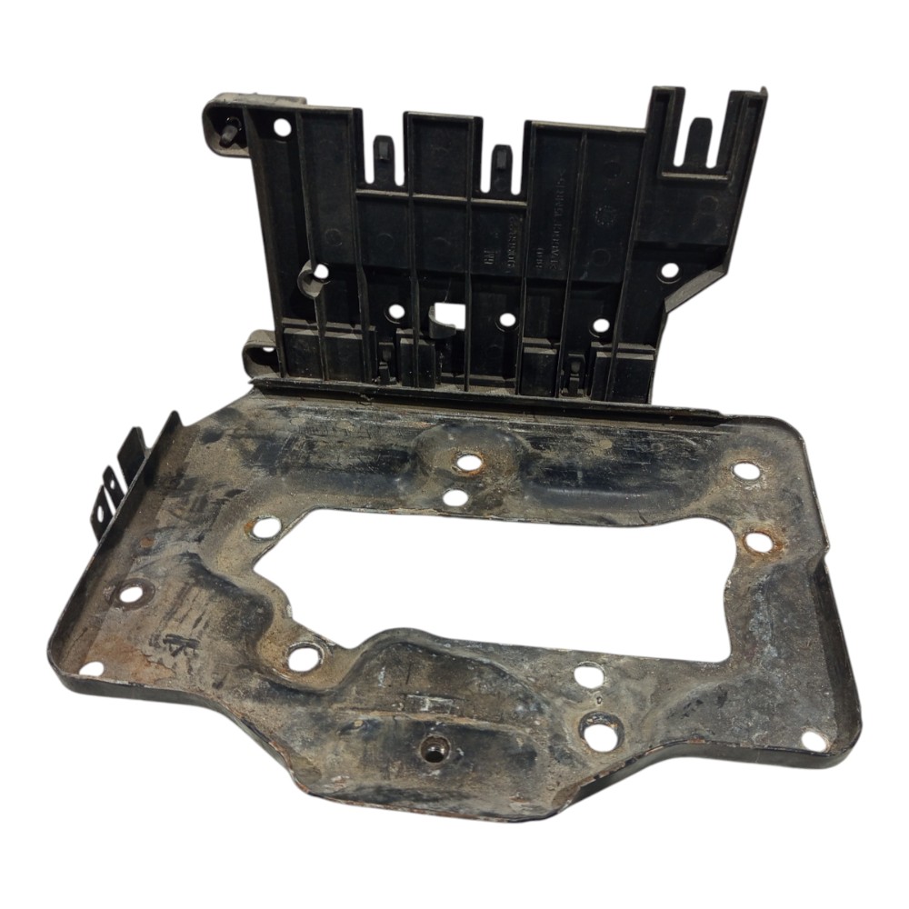 Suporte Caixa Bateria Gm Vectra 1997 1998 1999 2000 A 2005 Preto 8