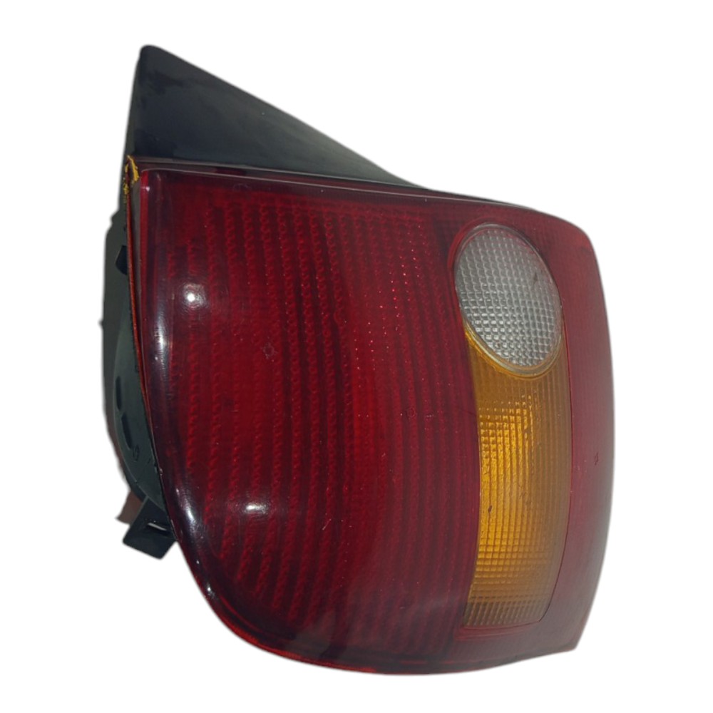 Lanterna Traseira Direita Fiat Palio 1996 1997 A 2000 Direito/passageiro 2