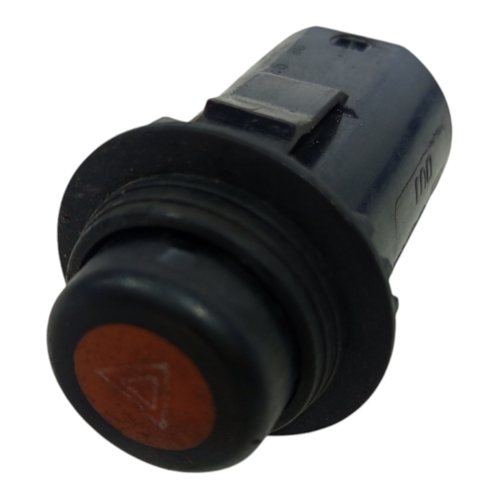 Botão Pisca Alerta Interruptor Gm Kadett 1989 1990 A 1996 1