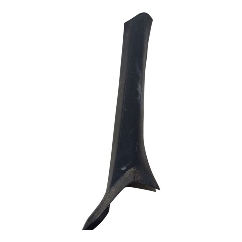 Moldura Coluna Parabrisa Direito Gm Vectra 1997 1998 A 2005 2