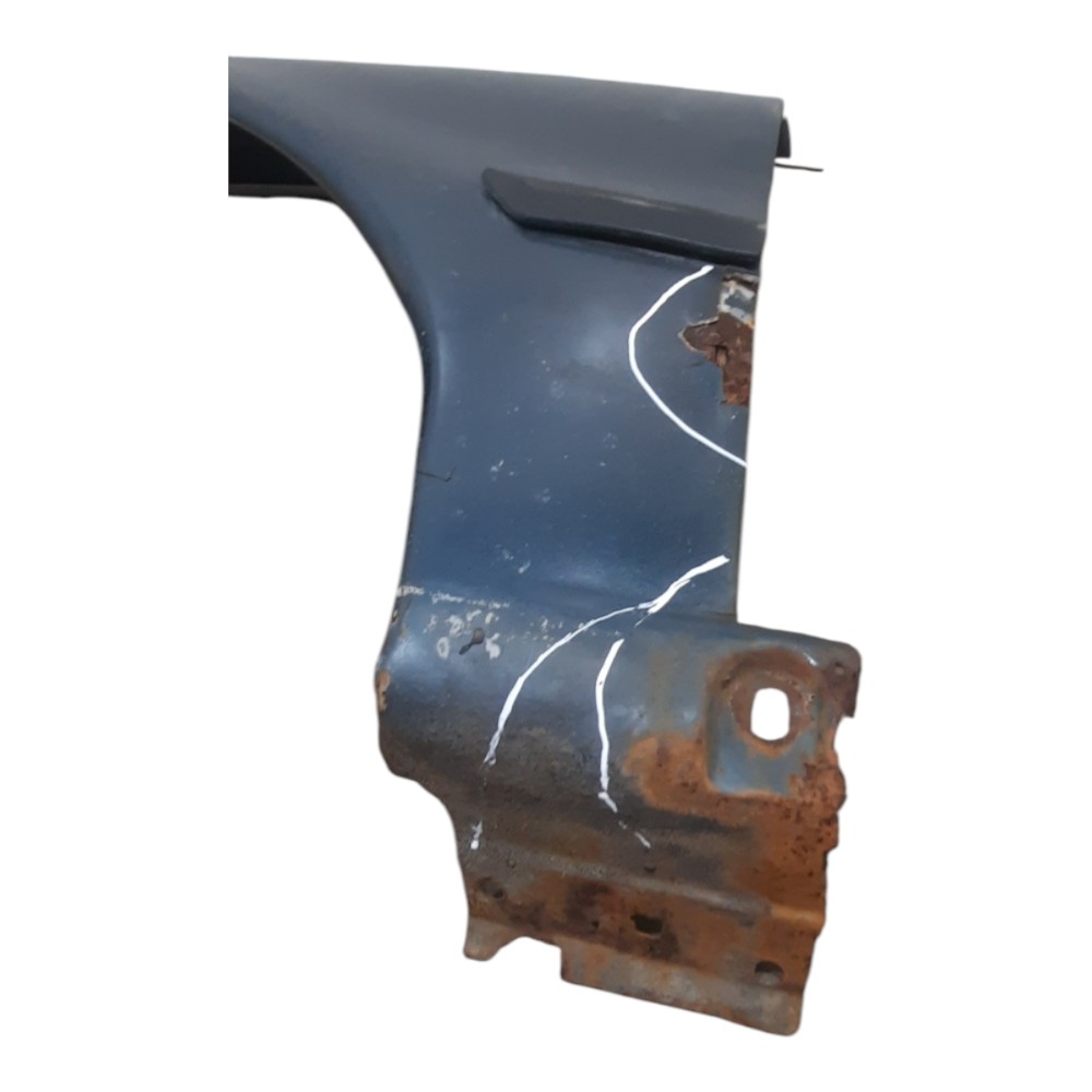 Paralama Lateral Esquerdo Gm Vectra 1997 1998 1999 Detalhes 2