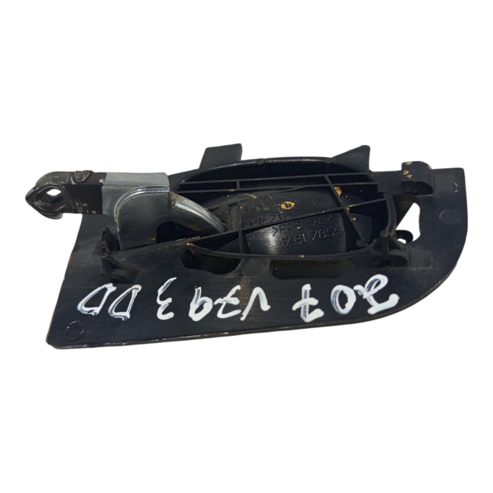 Maçaneta Puxador Interno Lado Direito Peugeot 207 Hbxs 2009  Preto Detalhe Prata Dianteira 4