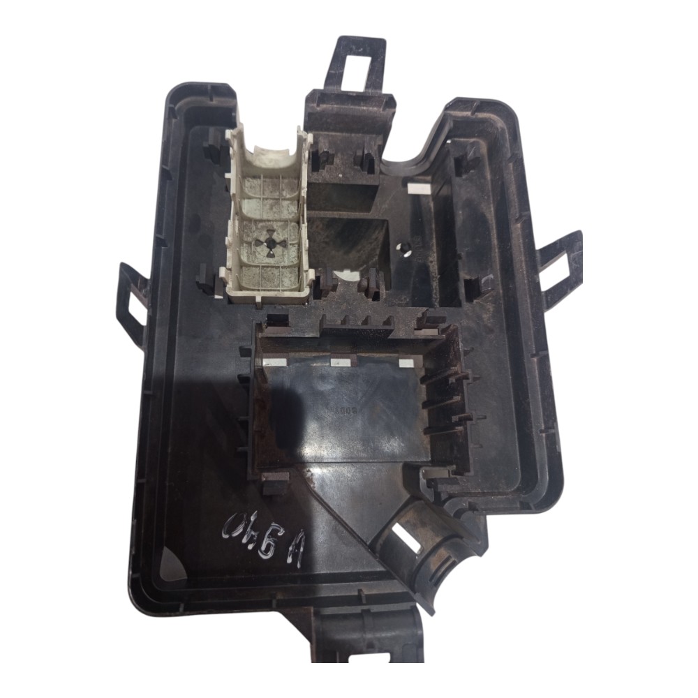 Suporte Caixa fusíveis Chevrolet GM sonic 2012 2013 2014 5