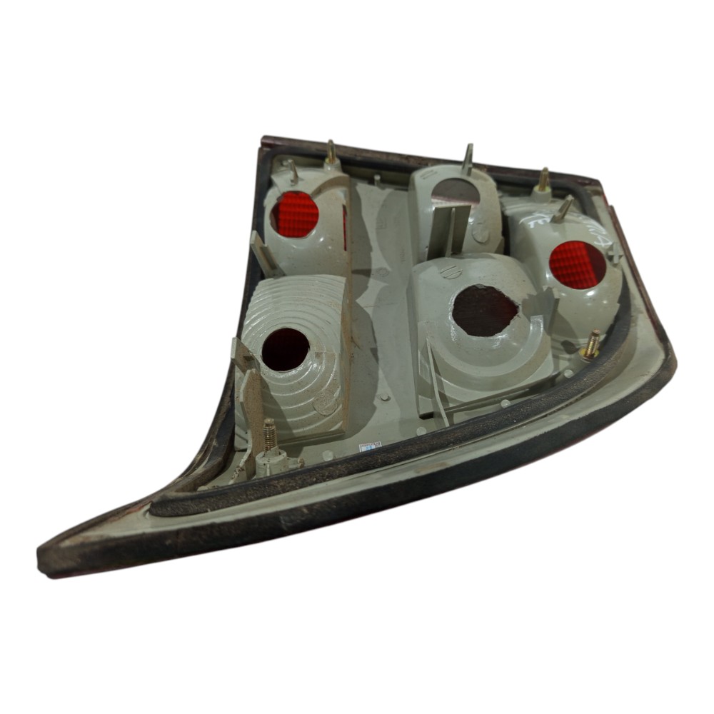 Lanterna Esquerda Gm Vectra 1996 1997 1998 1999 2000 A 2005 Esquerdo/motorista 4