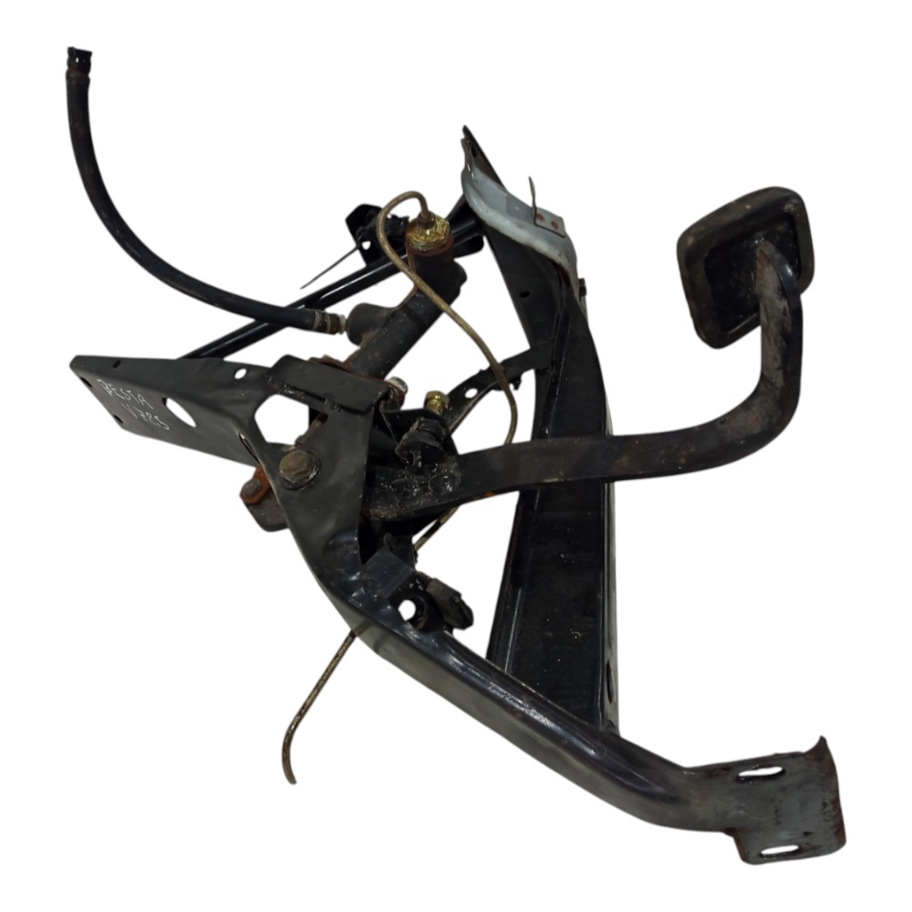 Suporte Pedaleira Kia Besta 2.2 8v 1997 1998 1999 A 2005 Preto 2