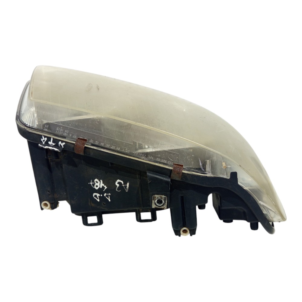 Farol Dianteiro Direito Audi A3 2000 2001 2002 a 2006 Avaria 5
