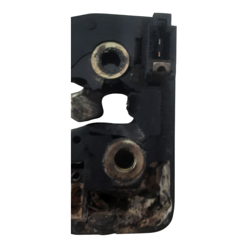 Fechadura Tampa Trás Porta Malas Vw Golf 1993 A 2000 Avaria 3
