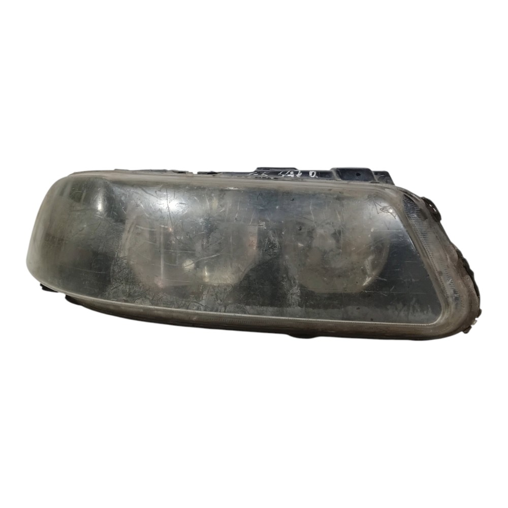 Farol Direito Vw Gol Parati Saveiro G3 2000 A 2005 Avaria Direito/passageiro 1