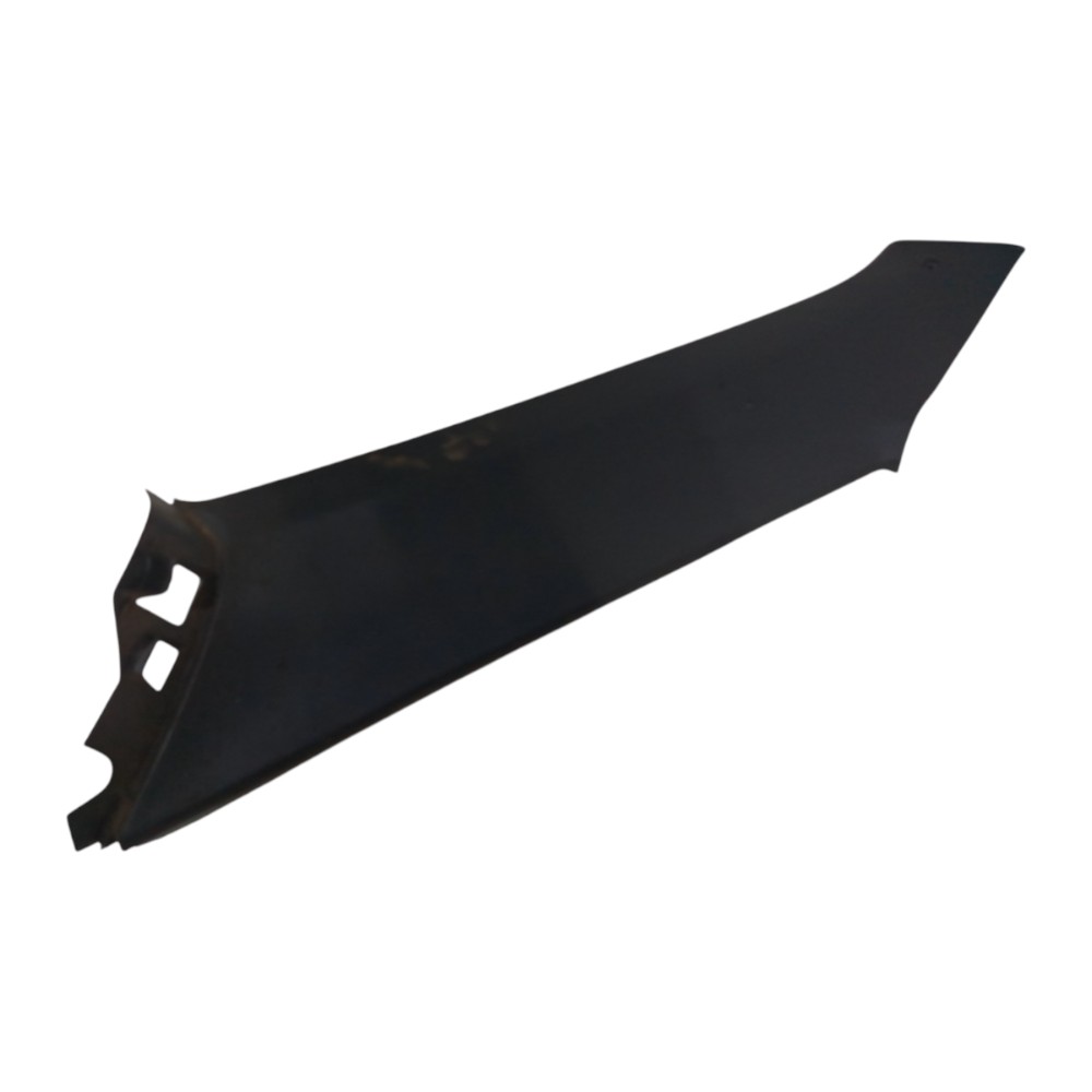 Coluna Lateral Traseira Direita Vw Passat 1995 1996 A 2001 7