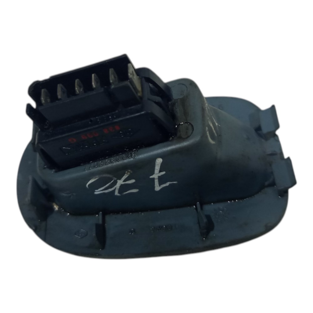 Moldura Botão Vidro Direito Renault Scenic 1998 1999 A 2009 3