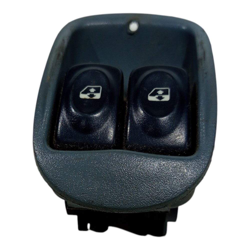 Botao Dianteiro Esquerdo Fiat Palio 1996 1997 1998 A 2000 2