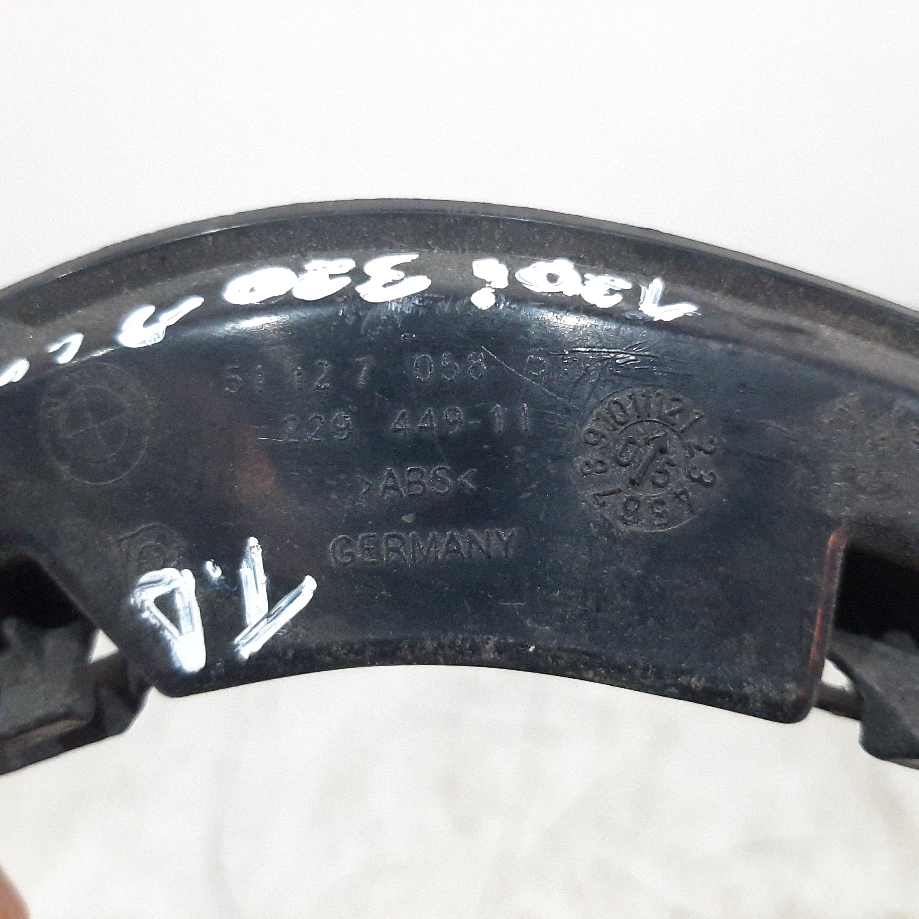Guia Parachoque Traseiro Direito Bmw 120i 2007 2008 A 2012 7