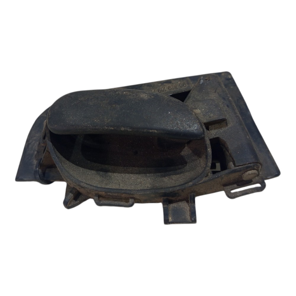 Maçaneta Interna Traseiro Peugeot 206 2001 2002 A 2011 Preto Dianteira 1