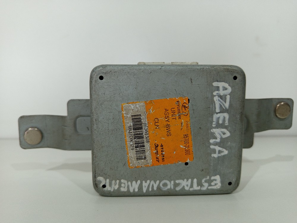 Módulo Sensor Estacionamento Azera 3.3 07 A 2011 957003l300 2