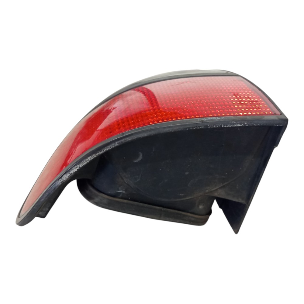 Laterna Traseira E Renault Laguna 2.0 1995 1996 1997 A 2001 Esquerdo/motorista Vermelho/laranja 3