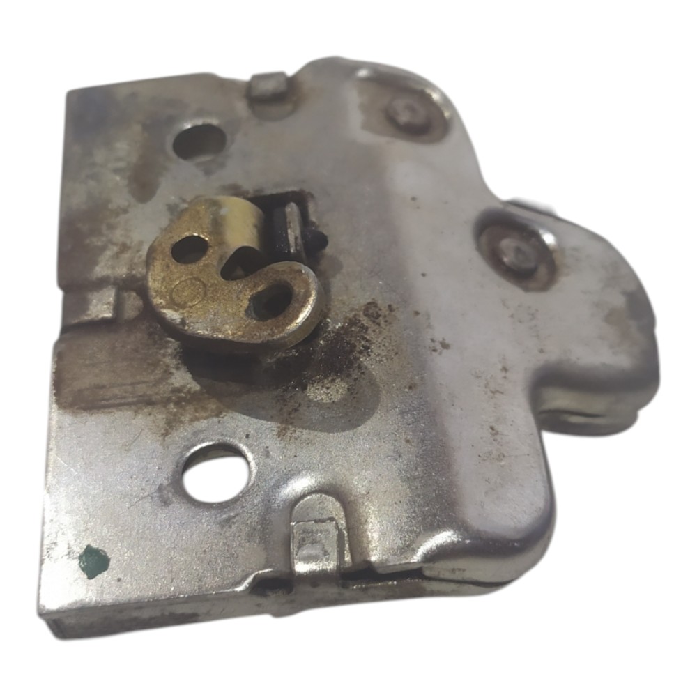 Fechadura Tampa Traseiro Porta Gm Classic Corsa 1999 A 1999 6