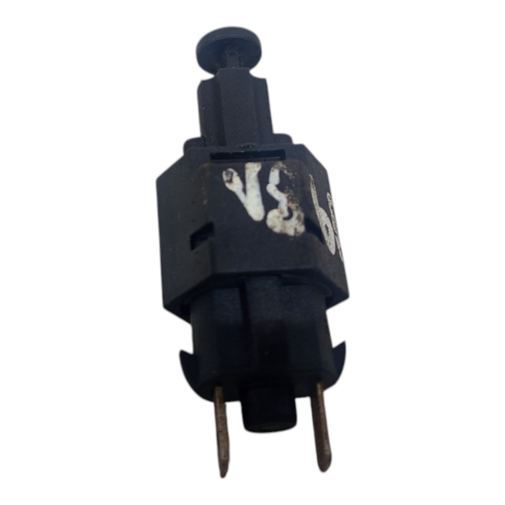 Sensor Interruptor Luz Pedal Gm Celta 2000 2001 2002 A 2005 1