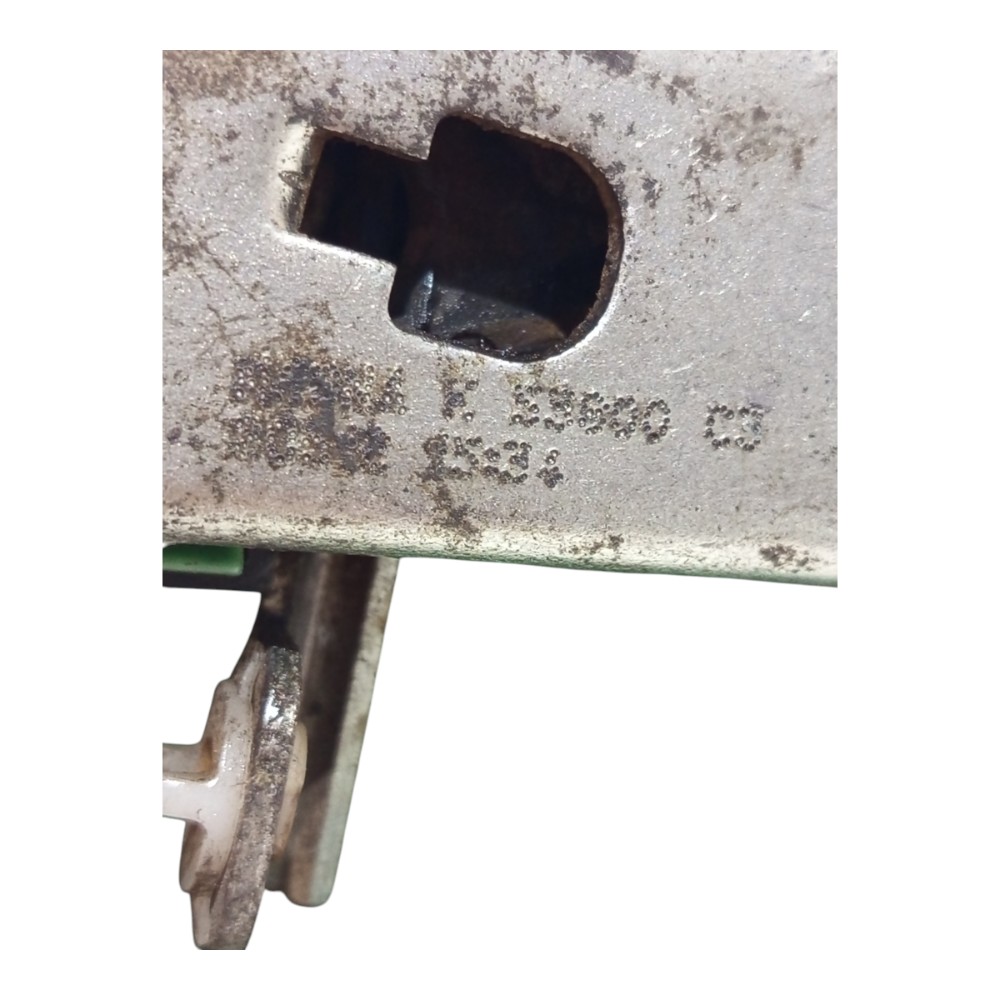 Fechadura Porta Dianteira Esquerda Fiat Linea 2011 A 2013 8