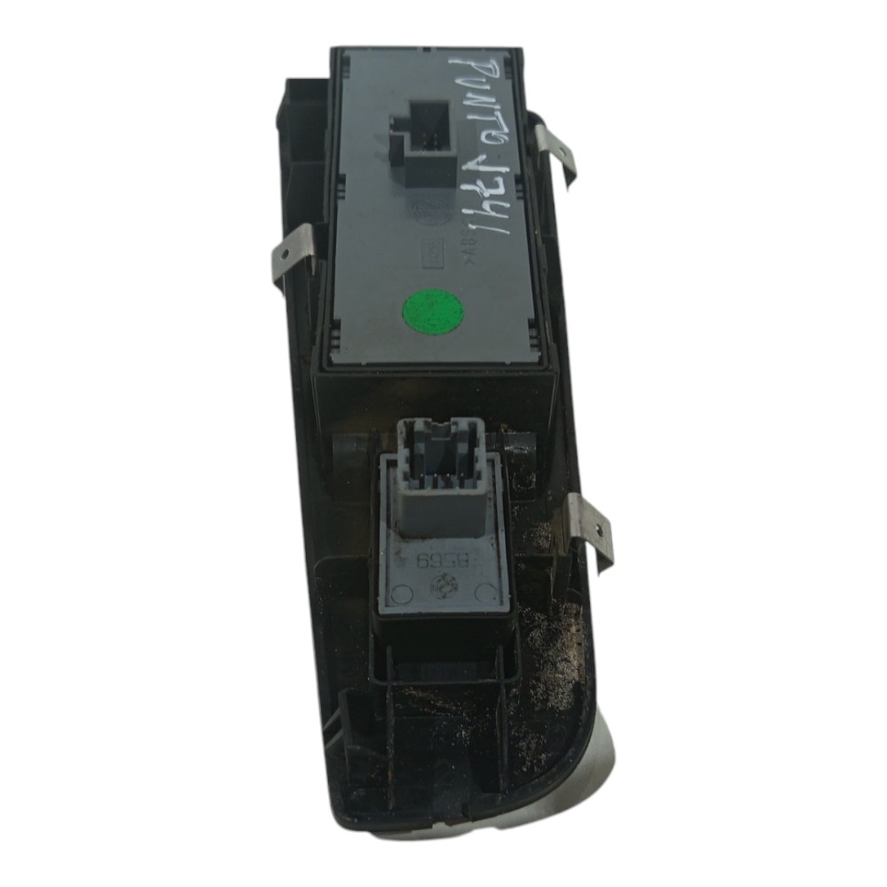 Comando Botão Vidro Elétrico Esquerdo Fiat Punto 2010 A 2015 7