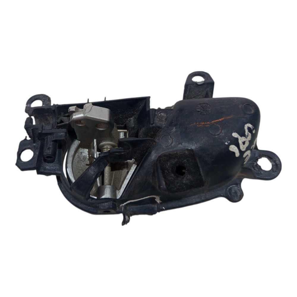 Maçaneta Interna Dianteira Esq Vw Up 2014 2015 A 2021 Avaria Preto Dianteira 3