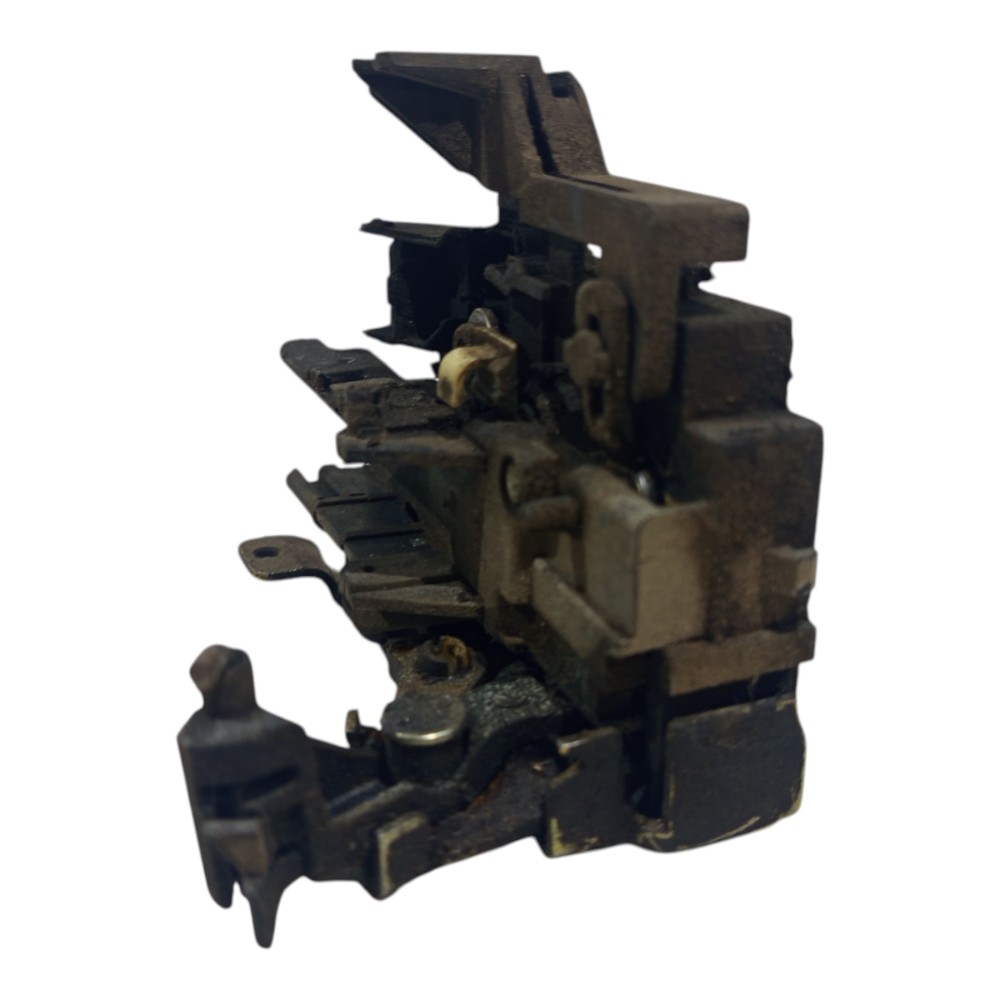 Fechadura Porta Dianteira Direita Renault Scenic 2001 A 2010 2
