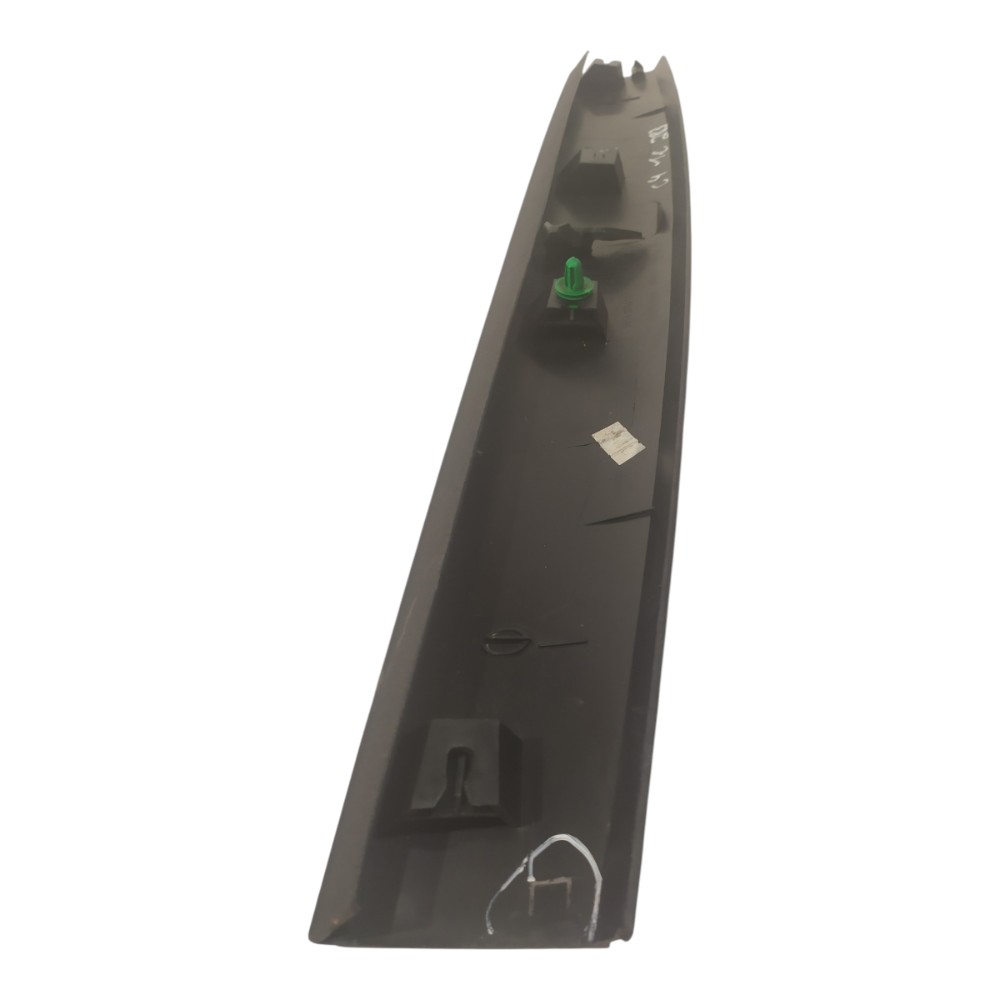Acabamento Direito Tampa Porta Malas Citroen C4 Picasso 2010 4