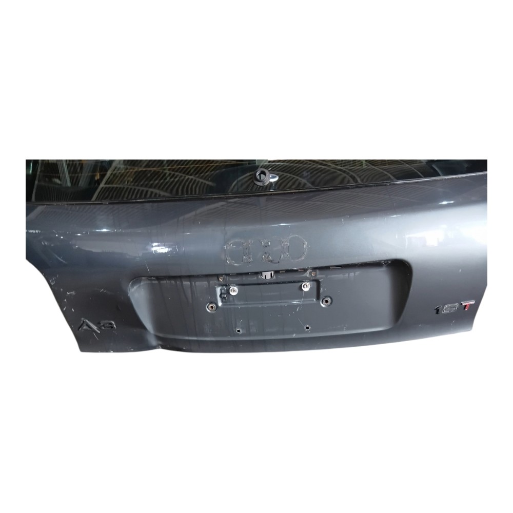 Tampa Traseira Porta Malas Audi A3 1997 A 2006 Detalhe 3